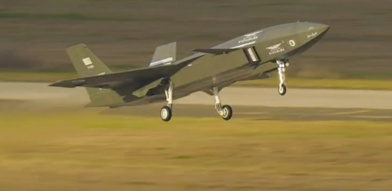 Bayraktar KIZILELMA yeni bir ilke imza attı