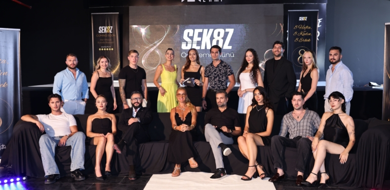 SEK8Z’de Yıldız Avı Başladı! Tuğba Özay,Sidar Özalkak ve Ata Çağlayan Yeni Yetenekleri Seçti