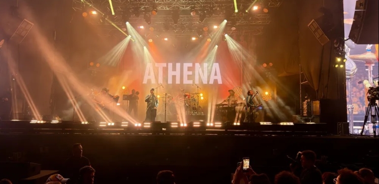 ATHENA’DAN ÜNİVERSİTE GENÇLİĞİNE MÜZİK ŞÖLENİ!